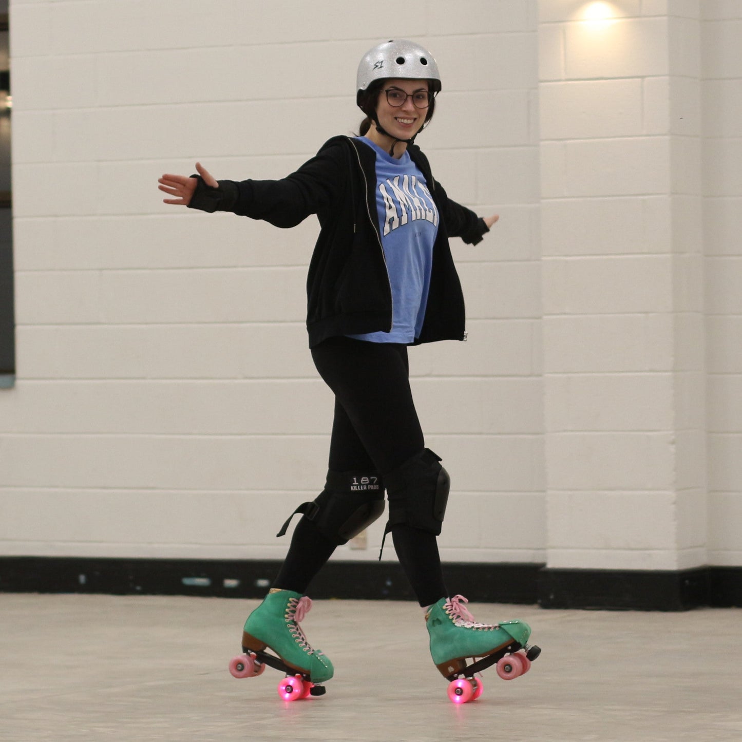 Sunshine-Rollers-Learn-To-Skate-Fredericton-Roller-Skating