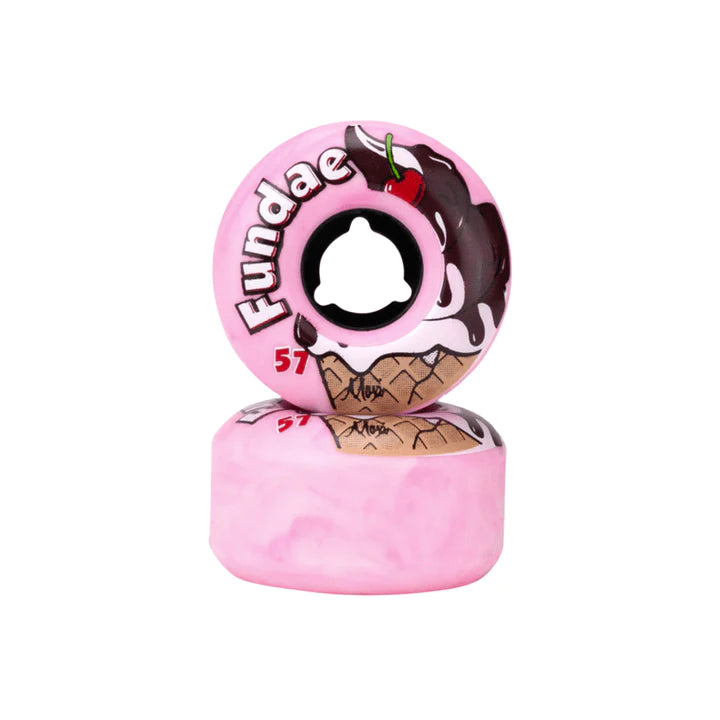 Moxi-Fundae-Wheels-92A-Roller-Skate-Wheels-Bubble-Gum