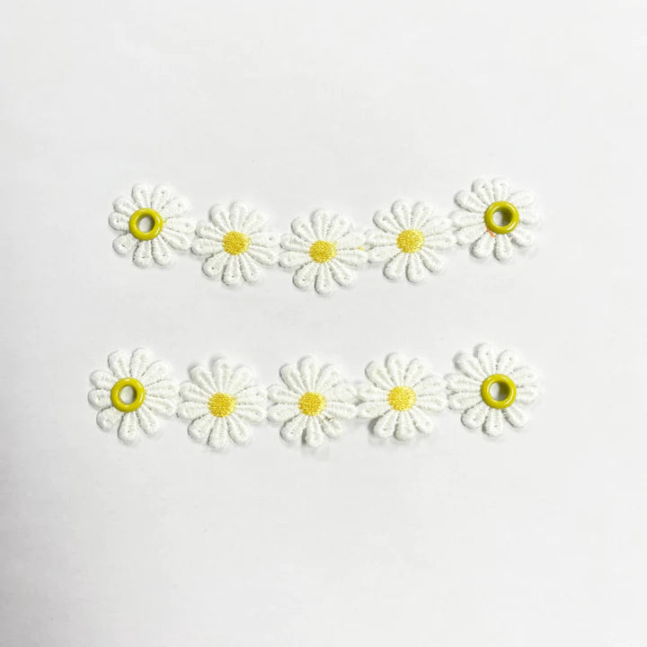 Embroidered Skate Lace Daisy Chains