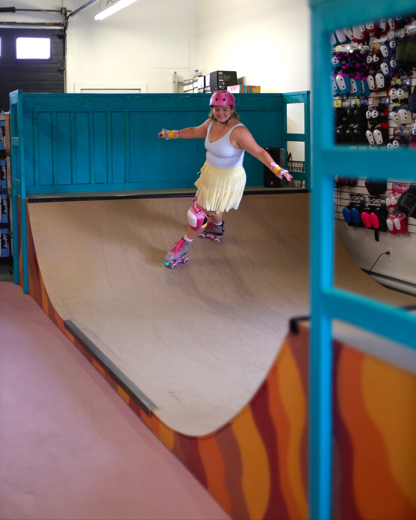 SkateWithRay-Sunshine-Rollers-Miniramp-Fredericton-Carving